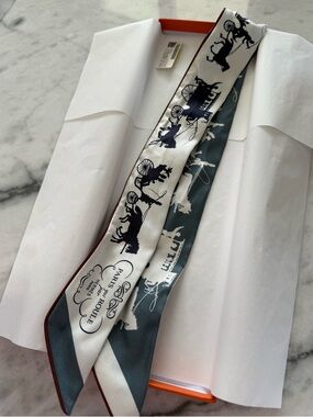 Hermes Paris Qui Roule forever Twilly